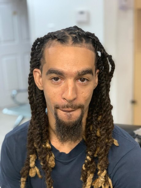 Cameron Russell nude onlyfans