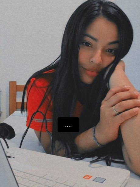 Fernanda Gomez onlyfans images