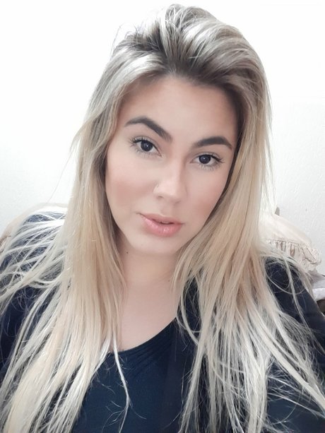 Jeniffer Alves Macedo da Silva onlyfans photos