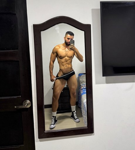 Juan Camilo Ram rez Salgado leaked naked onlyfans