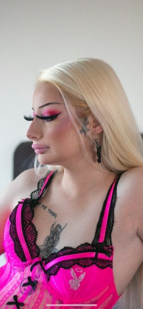 Hollie Pie VIP PAGE_ onlyfans leak porn