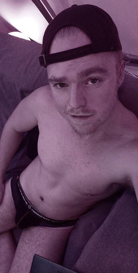 MNDFCUK onlyfans nude tits