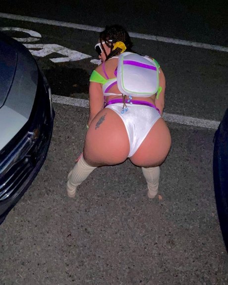 MissRed_ onlyfans leak ass