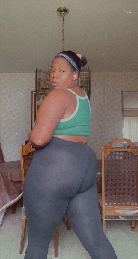 Juicy thickie onlyfans nude pics