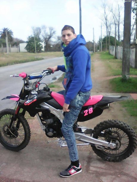 Javier Alba onlyfans ass