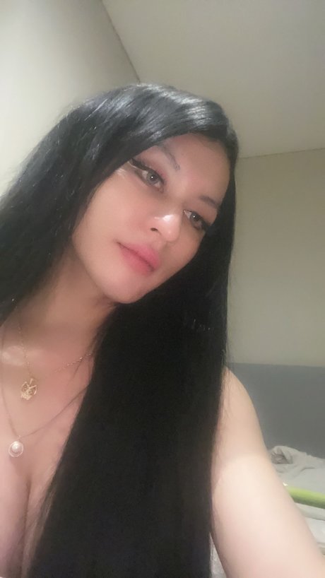 dona adeline patricia betrix onlyfans