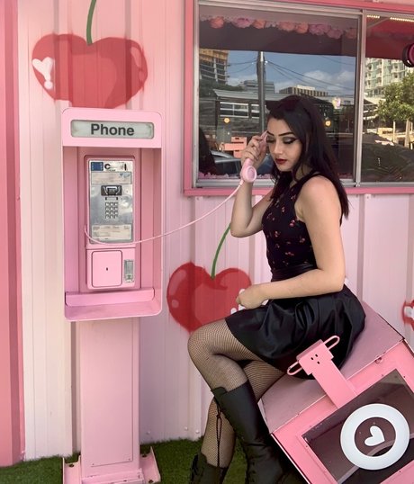 Mistress Alexis onlyfans pictures