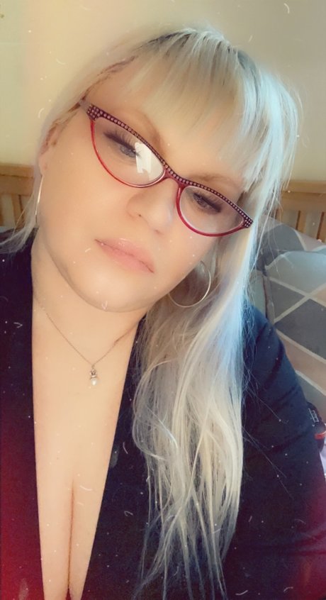 Penny Leathers onlyfans xx