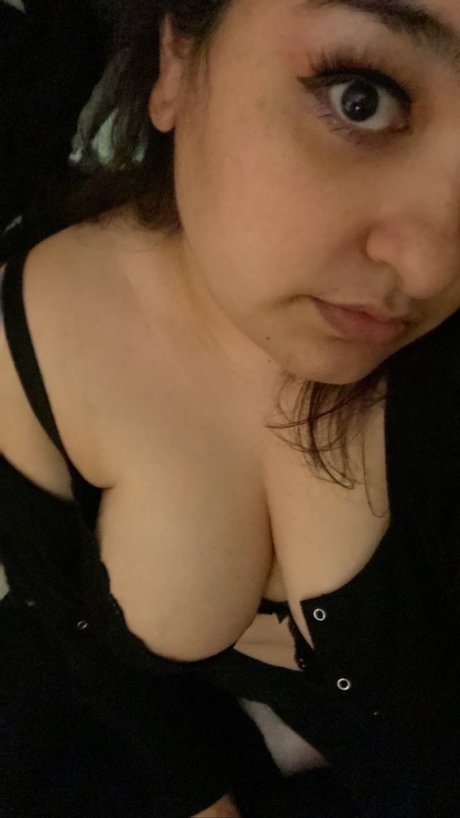 Moon Brat only fans content