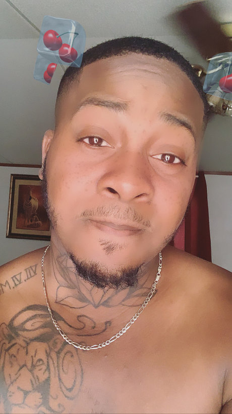 MonteSanchez onlyfans nude pics