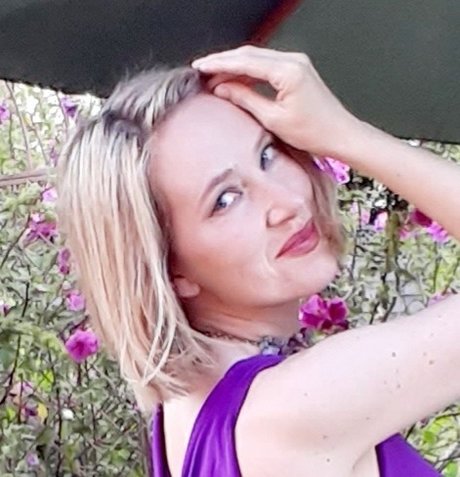 Holly s Nylons onlyfans leak nudes