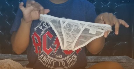 Moni Orozco only fans nudes