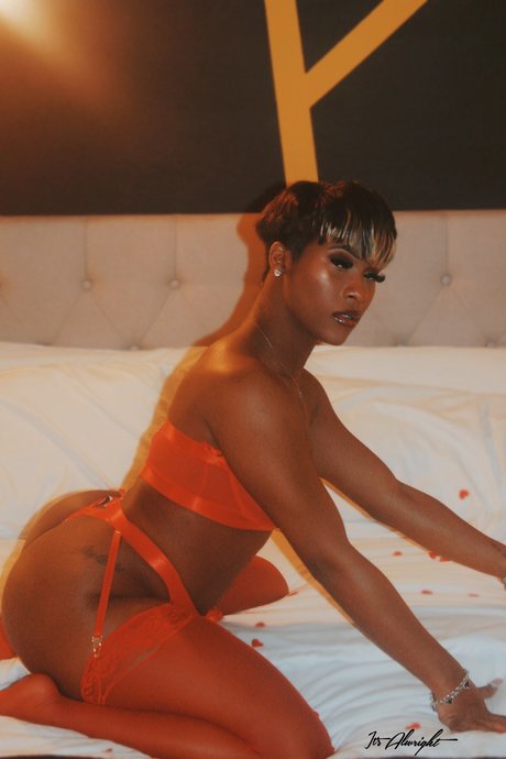 MONEY NASTY leaked only fans