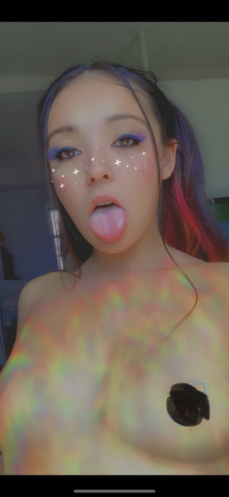 Molliesnoww new onlyfans