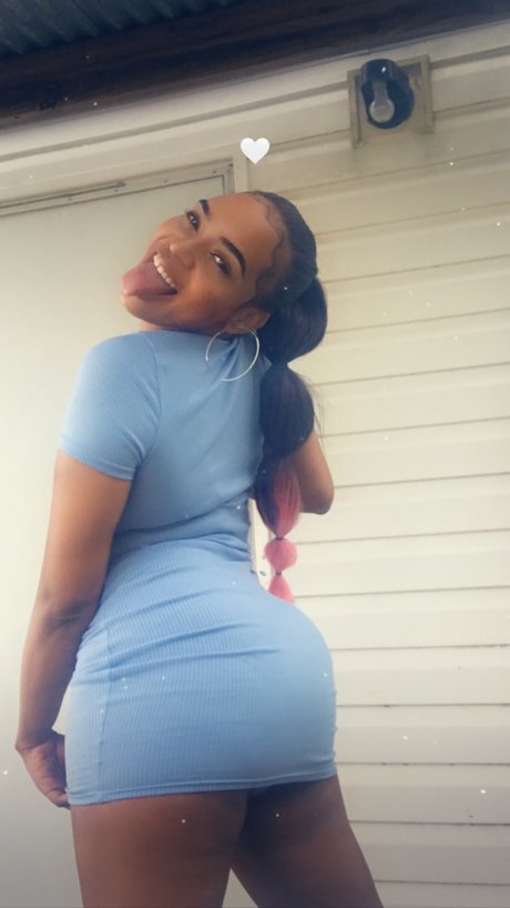 Mollie Dont Tell No Body onlyfans.