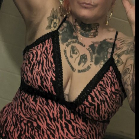 Mo Karnage en onlyfans