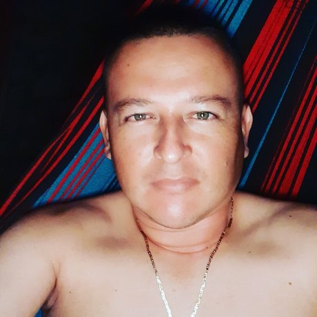 Johan Torres Gonz onlyfans nude tits