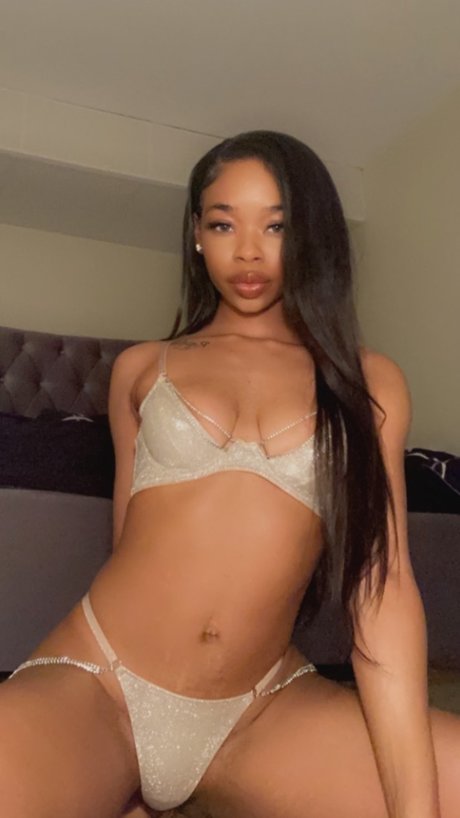 DaSweetestHoney nude only fans