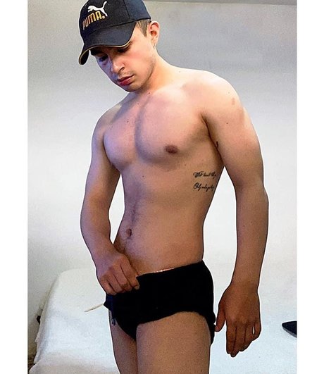 El Gero Sanchez onlyfans nudes leaked