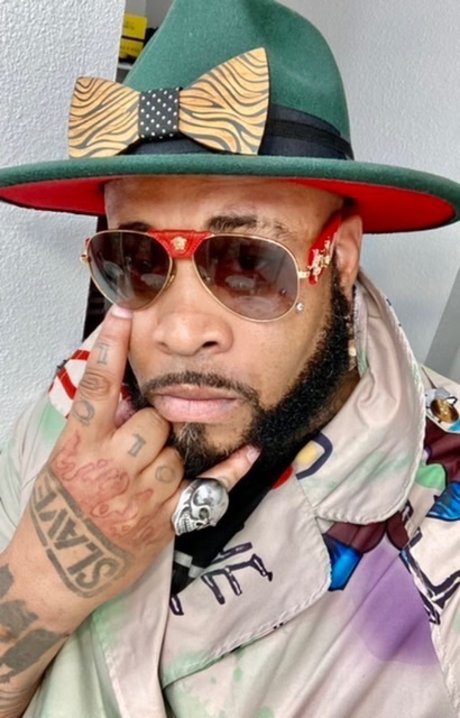 Mr ChangeYoLife onlyfans nude leaks