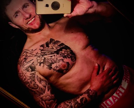 Matthew Perry onlyfans leak new