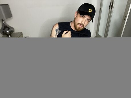 hornysexhusbands freepage onlyfans images