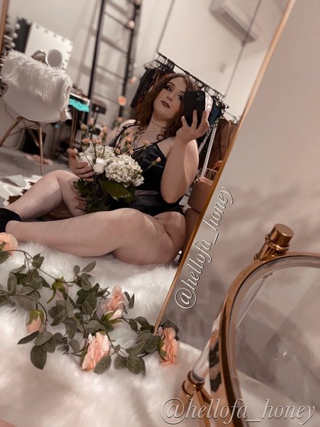 Honey B z only fans sex