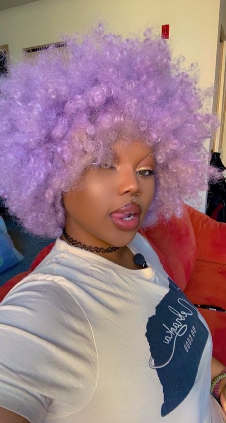 Ria Gold topless onlyfans