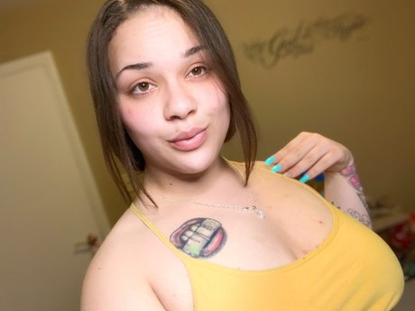 SkySky nudes onlyfans