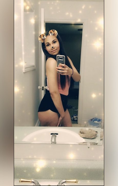 GiaRainz only fans review