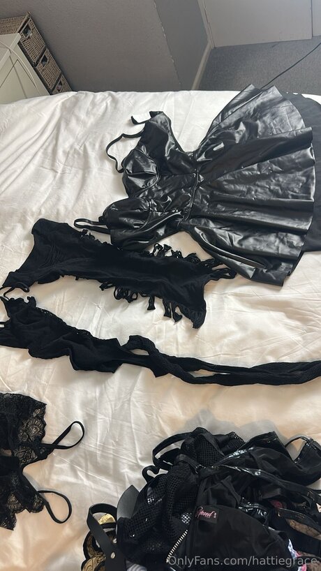 Hattie Grace naked onlyfans pics