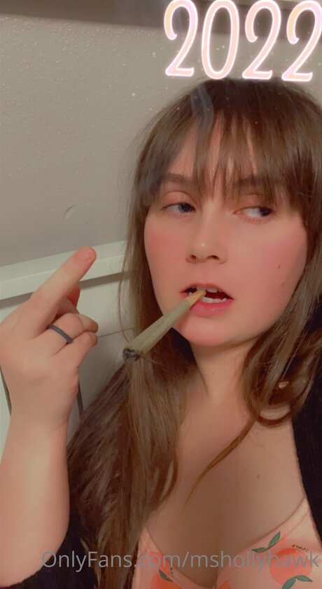 Ms HollyHawk pics onlyfans