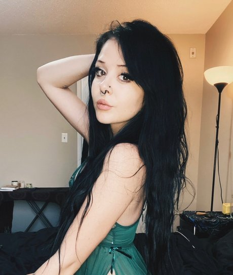 FaeriieMoons Free onlyfans leakd