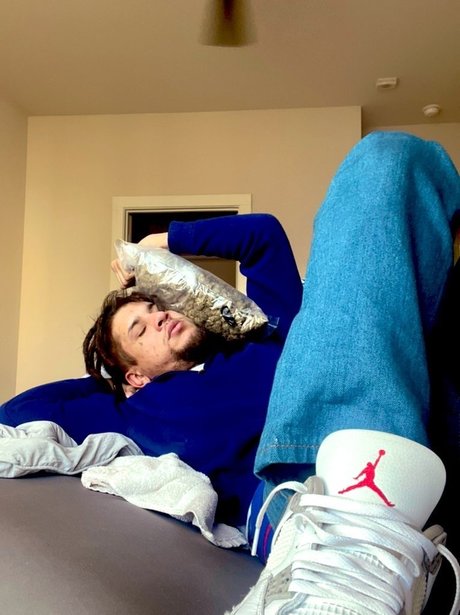 FreakyD33k onlyfans leaked pictures