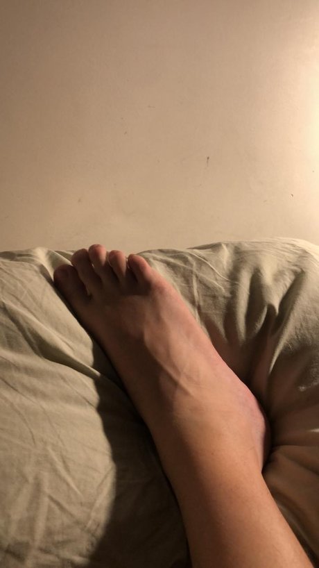 Foothy Belu onlyfans nude leaks