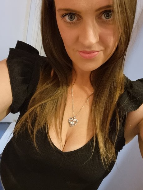 Helen Ellott onlyfans photo