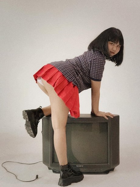 Eveester onlyfans topless