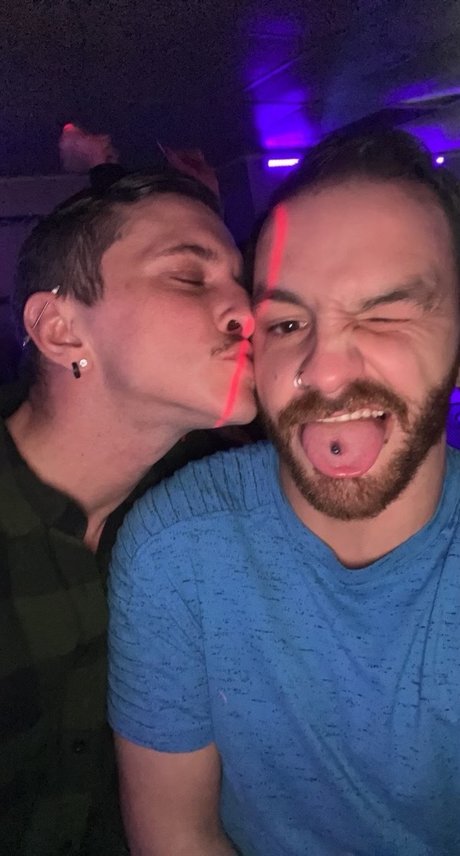 Josh amp amp Kyle_ onlyfans leaked xxx