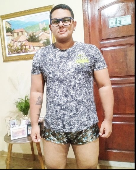 Artthur Harris ass onlyfans