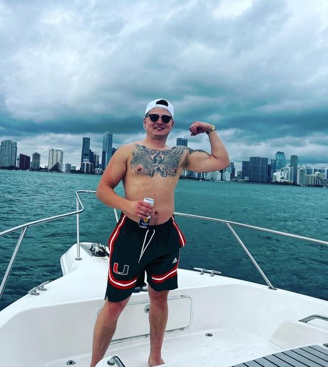 Jay2323 onlyfans photos