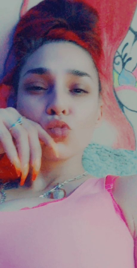 Thee ThroatG Mrs CUMbustable_ onlyfans model photo