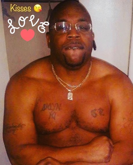 Kenneth KeeKee_ onlyfans topless