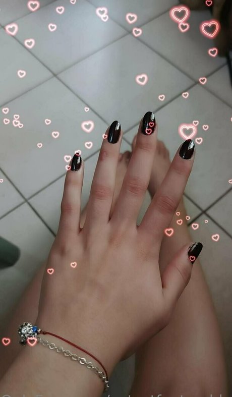 switchy demon naked onlyfans pics