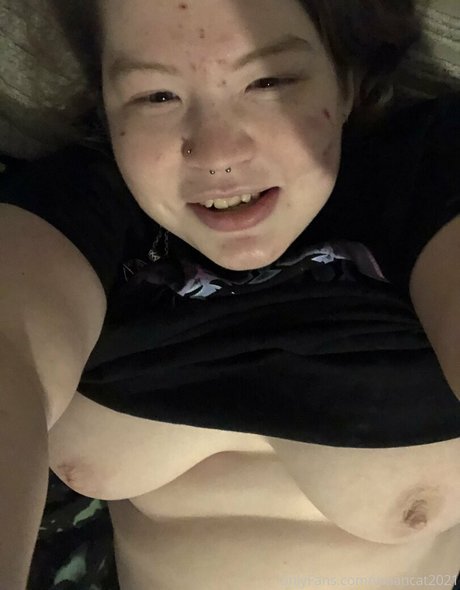 viviancat2021 onlyfans naked