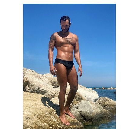 niko azraelfree onlyfans nude