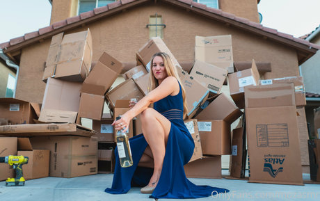 mozasmr nude on onlyfans