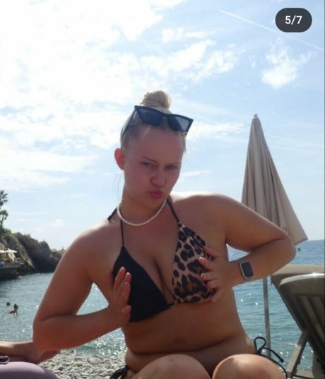 Charlie Smith only fans nude leaks