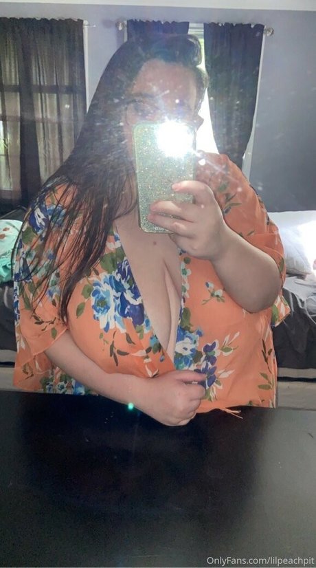 lilpeachpit onlyfans leakd