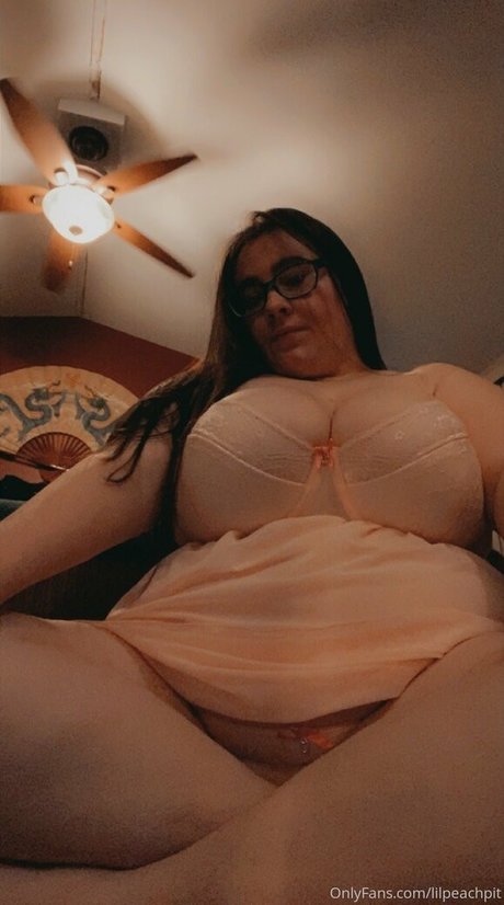 lilpeachpit onlyfans nudes porn