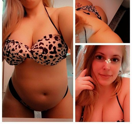 girlfriendkatie onlyfans topless